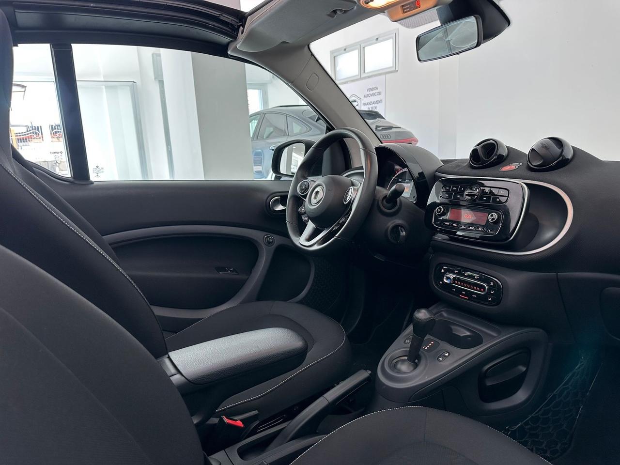 SMART FORTWO CABRIO PASSION AUTOMATICA GRIGIO OPACO