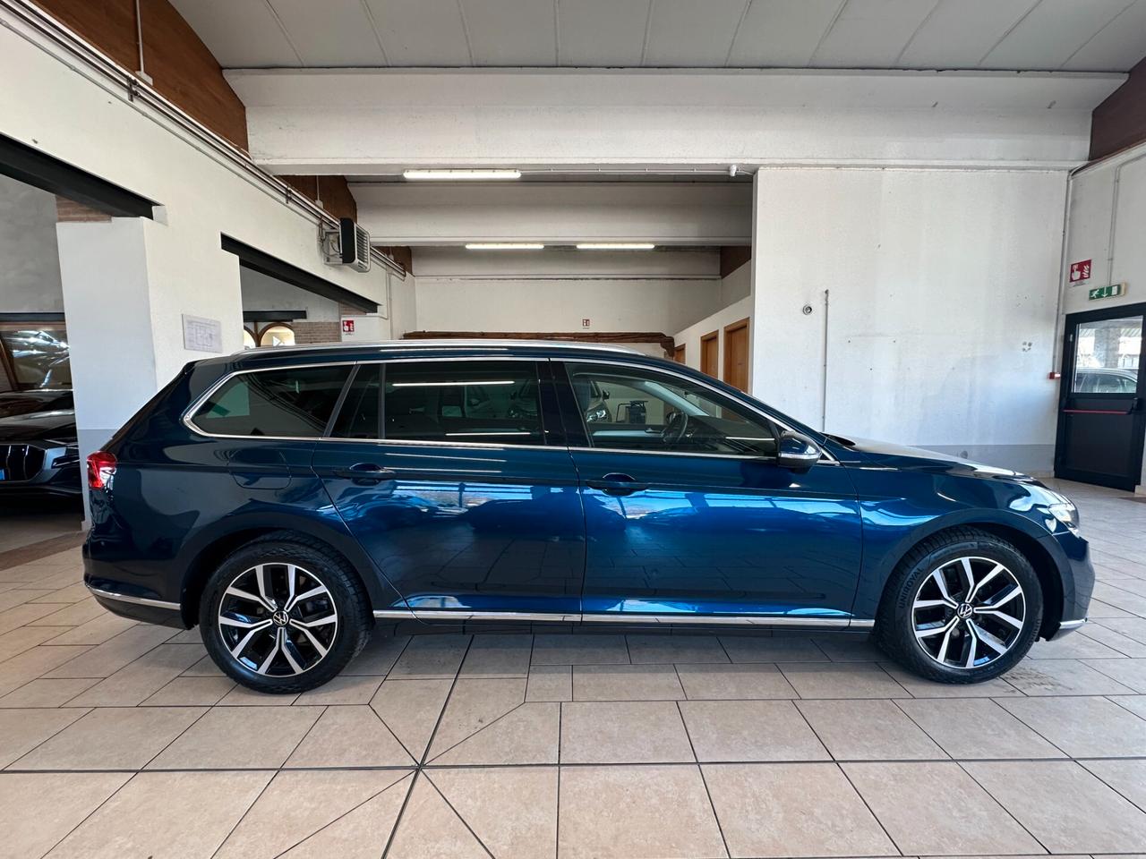 VOLKSWAGEN PASSAT 2.0 TDI DSG ELEGANCE *CARPLAY*LED*NAVI*