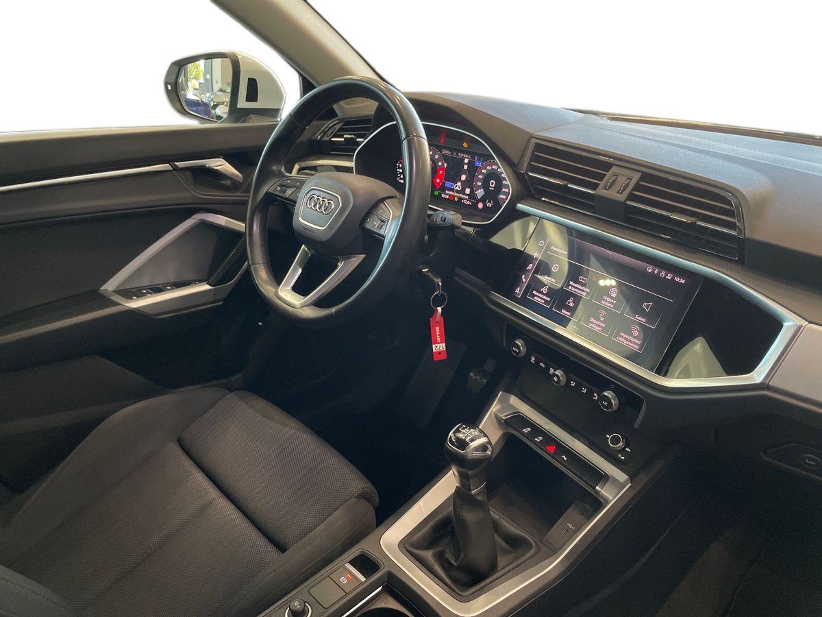 AUDI Q3 II 2018 - Q3 35 1.5 tfsi Business