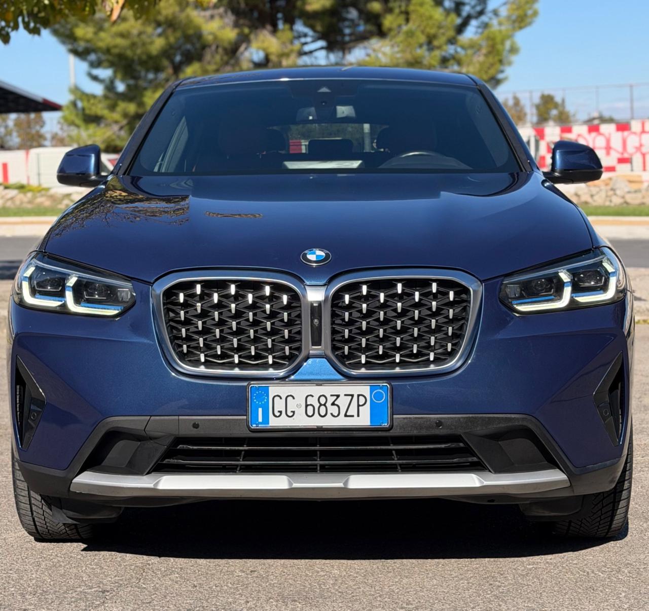 Bmw X4 xdrive 30d mhev 249CV FARI LASER-PELLE