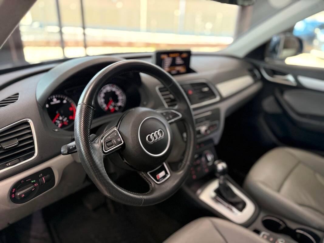 Audi Q3 2.0 tdi Business quattro 184cv s-tronic