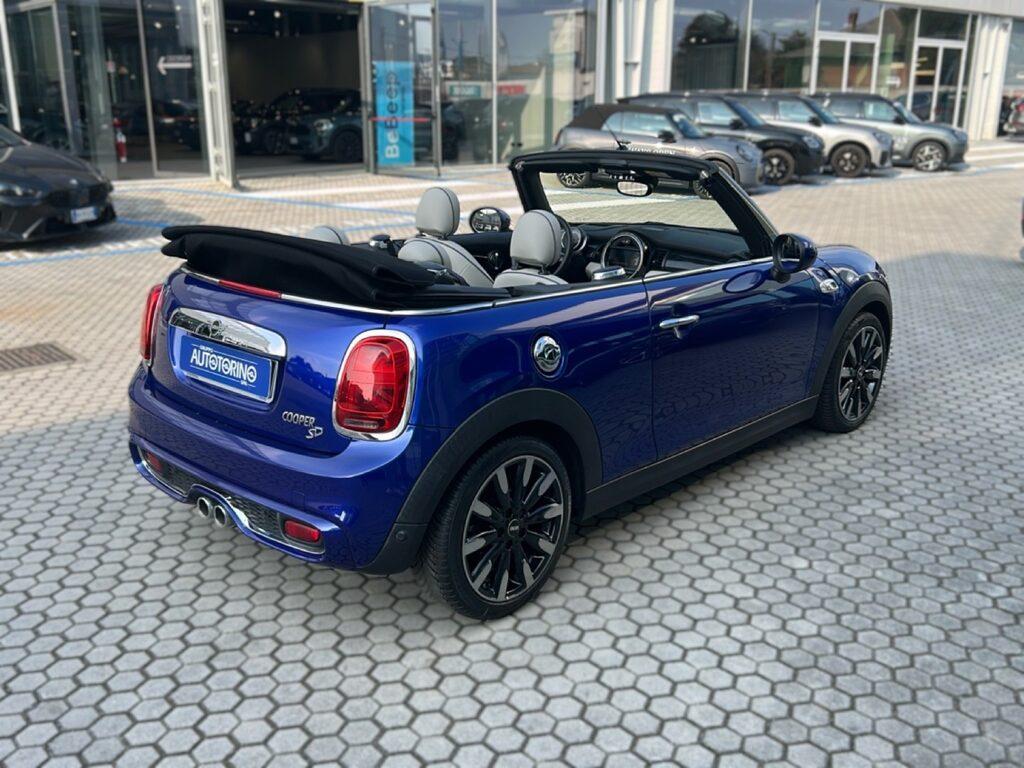 Mini Cooper SD Cabrio 2.0 Cooper SD Hype Auto