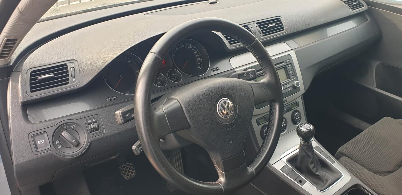 Volkswagen Passat 1.9 TDI/105CV Trendline