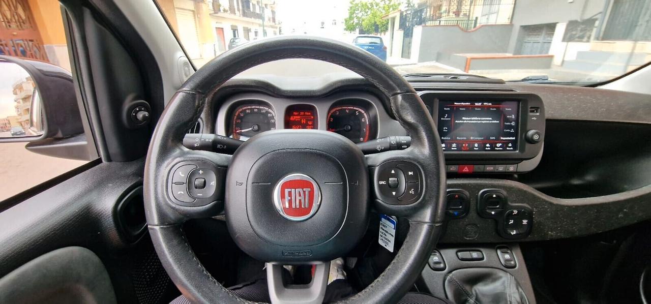 Fiat Panda 1.0 FireFly S&S Hybrid City Cross