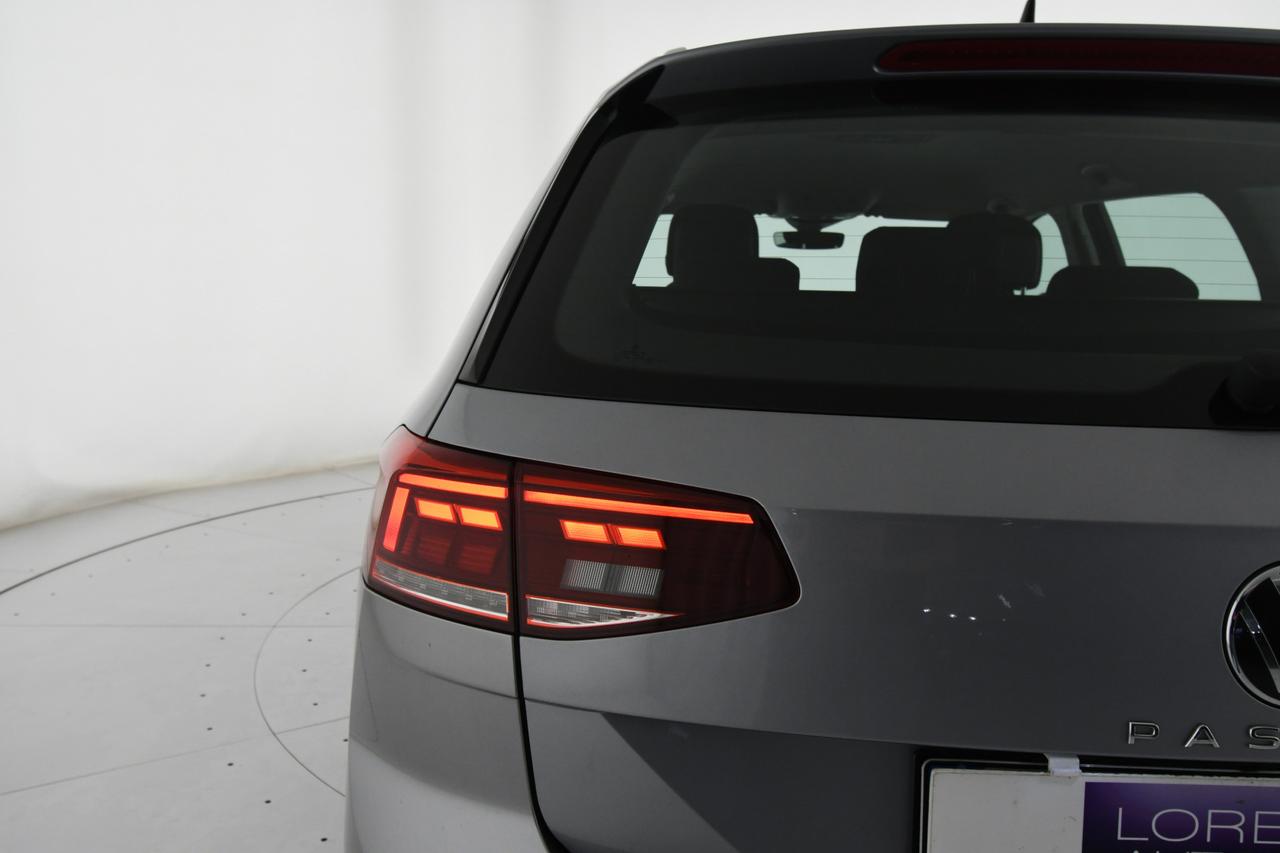 VOLKSWAGEN Passat Variant 2.0 tdi Business 150cv dsg ACC+APP CONNECT