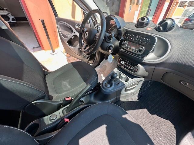 Smart ForFour 70 1.0 twinamic Passion 33.000KM