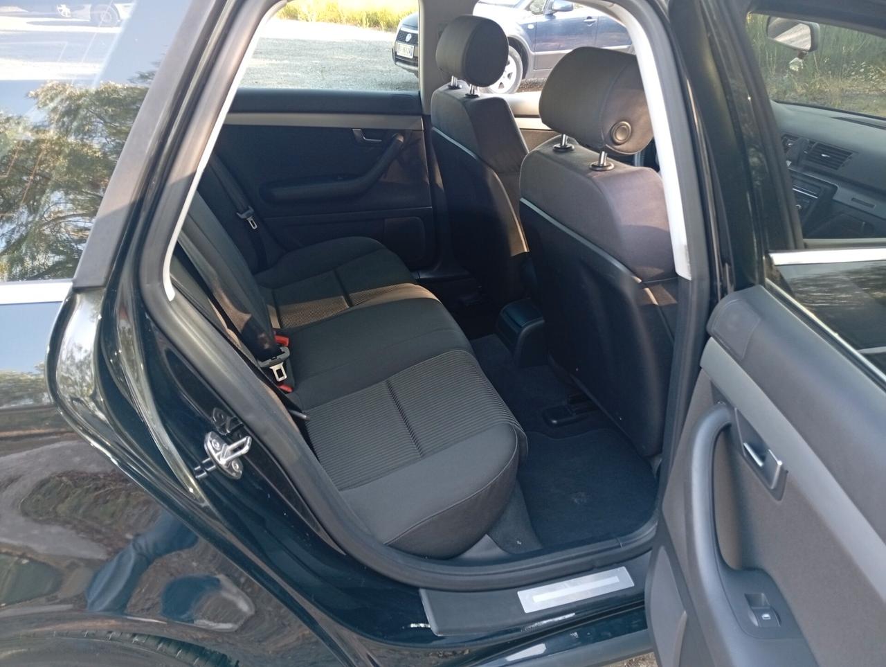 Audi A4 2.0 TDI F.AP. Avant quattro Top