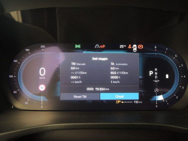 VOLVO XC40 B3 automatico Core