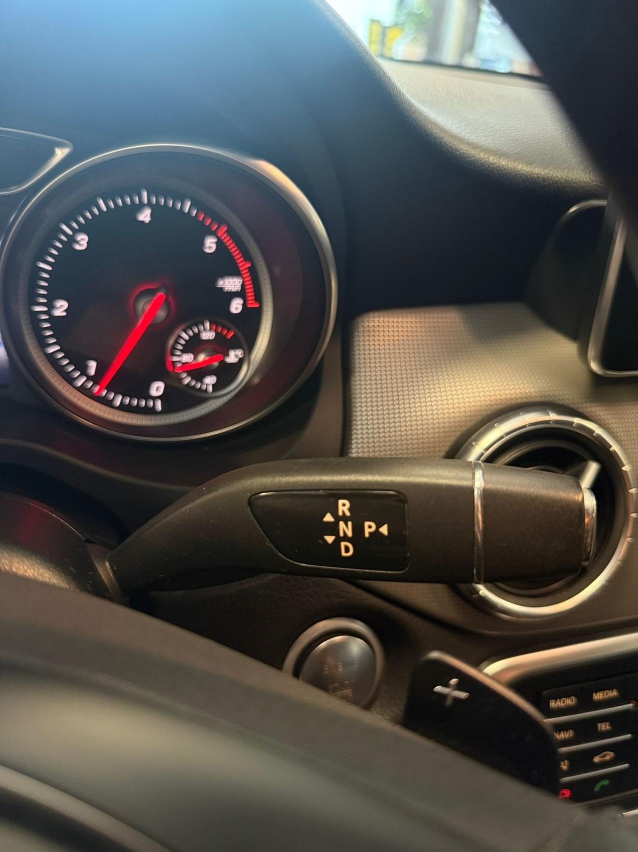 Mercedes-benz CLA 200 d 4Matic Automatic Executive