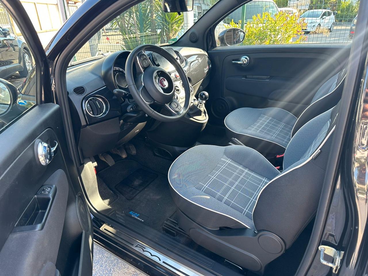 Fiat 500 C 1.0 Hybrid Lounge