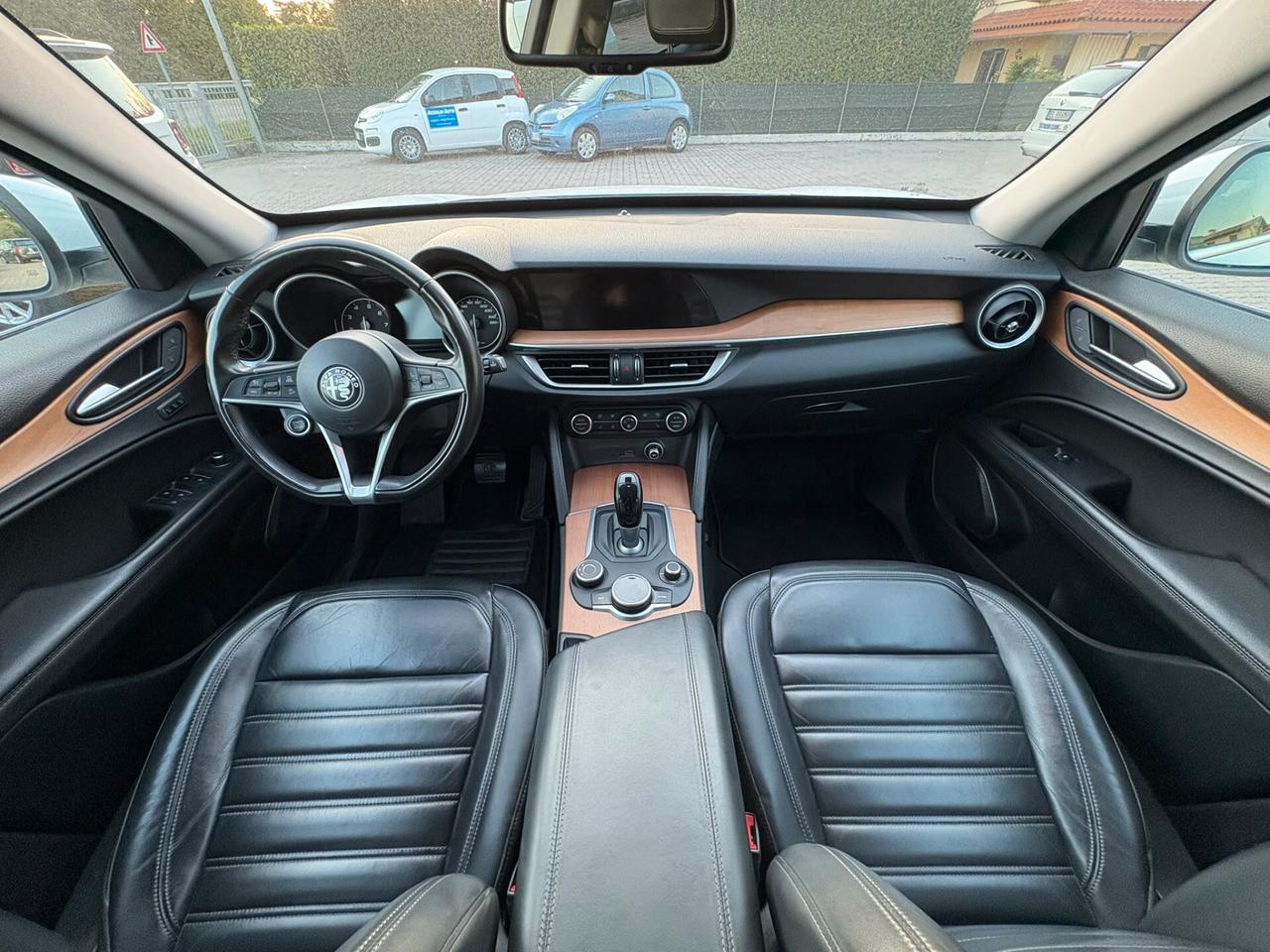 ALFA ROMEO STELVIO 2.0 BENZ 200CV Q4 GANCIO TRAINO