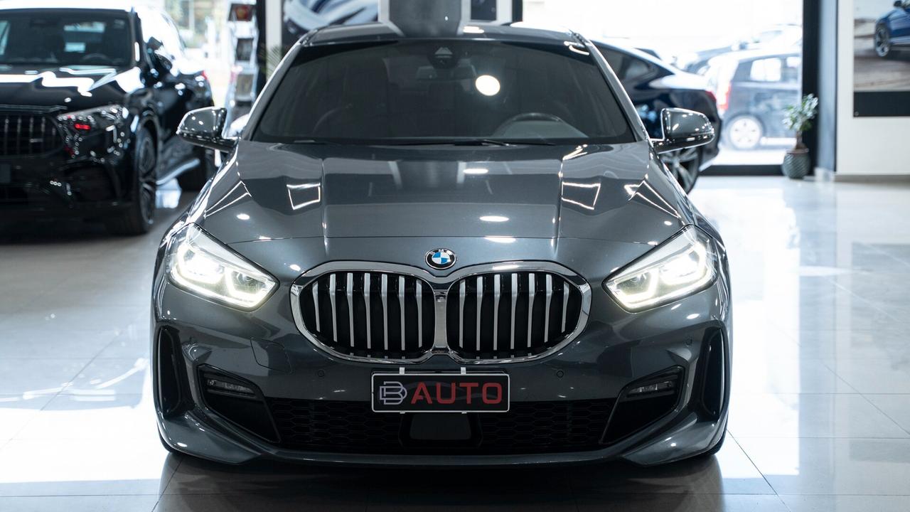 Bmw 118 118d 5p. Msport