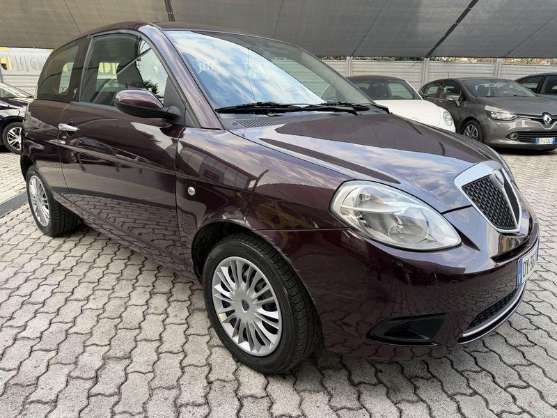 Lancia Ypsilon Ypsilon 1.2 8v ARGENTO KM REALI !!! IDONEA NEOPATENTATI