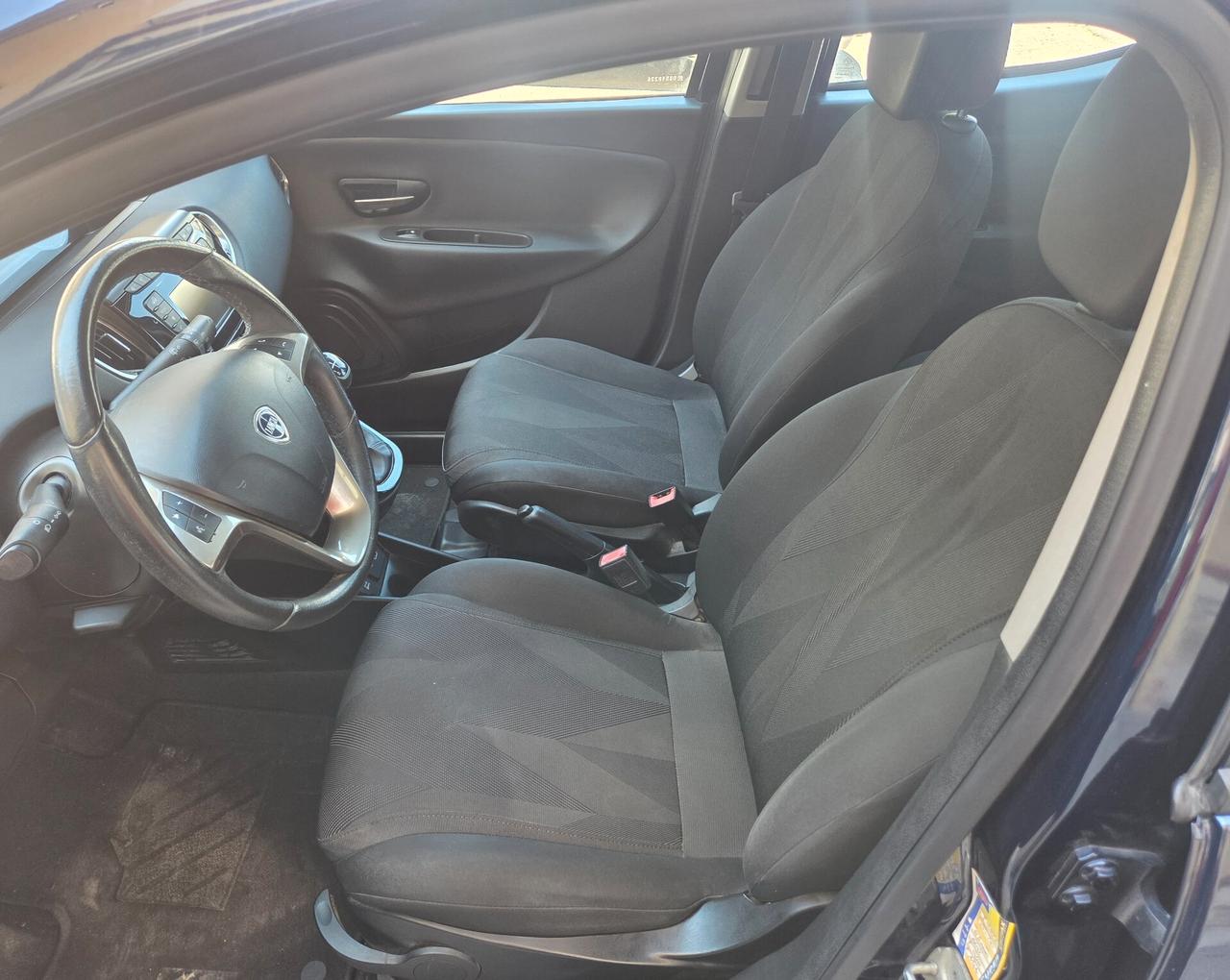 LANCIA YPSILON 1.2 BENZINA ANNO 2020 KM80000 CERT
