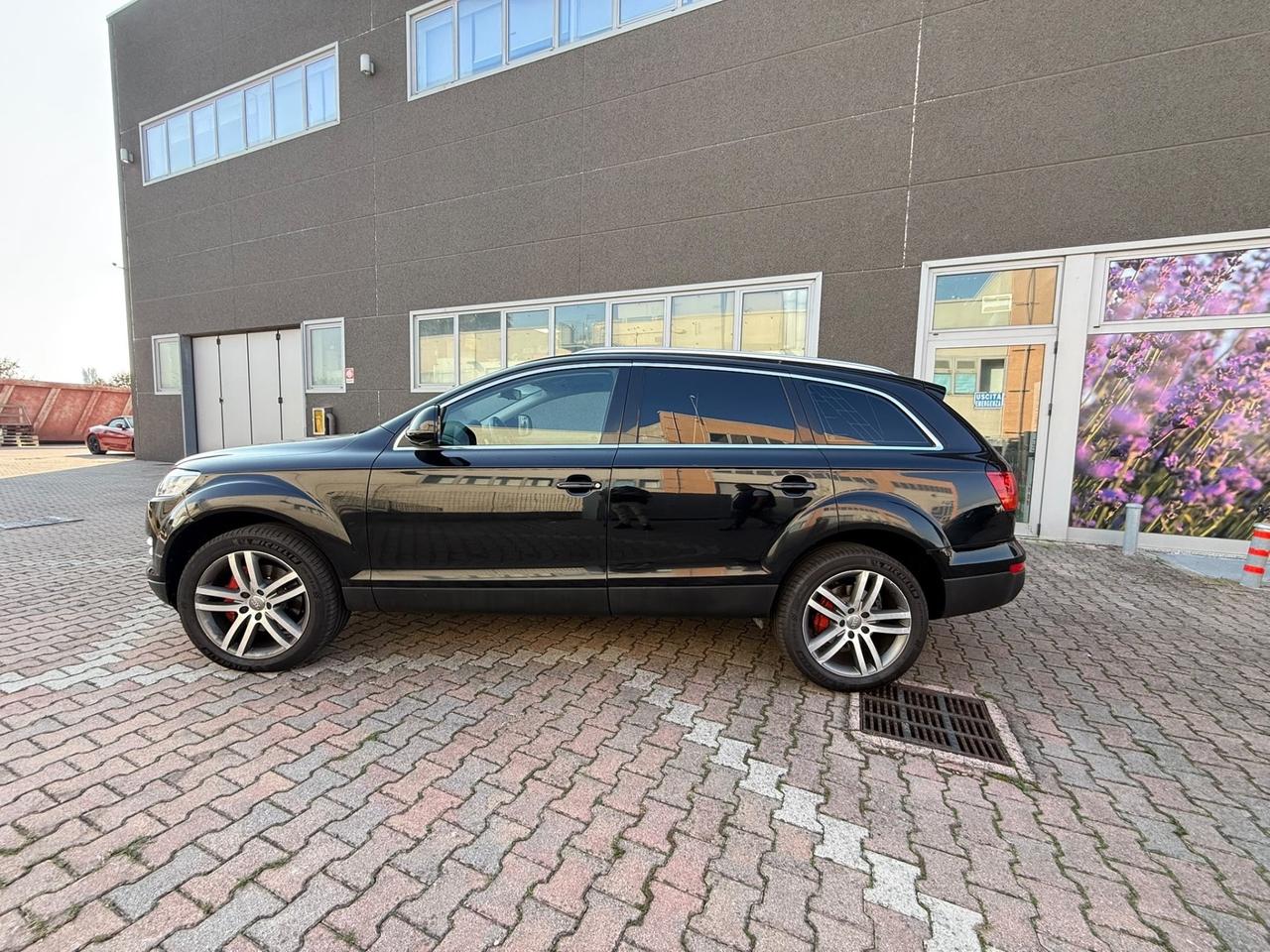 Audi Q7 3.0 V6 TDI 240 CV quattro tiptronic GANCIO TRAINO