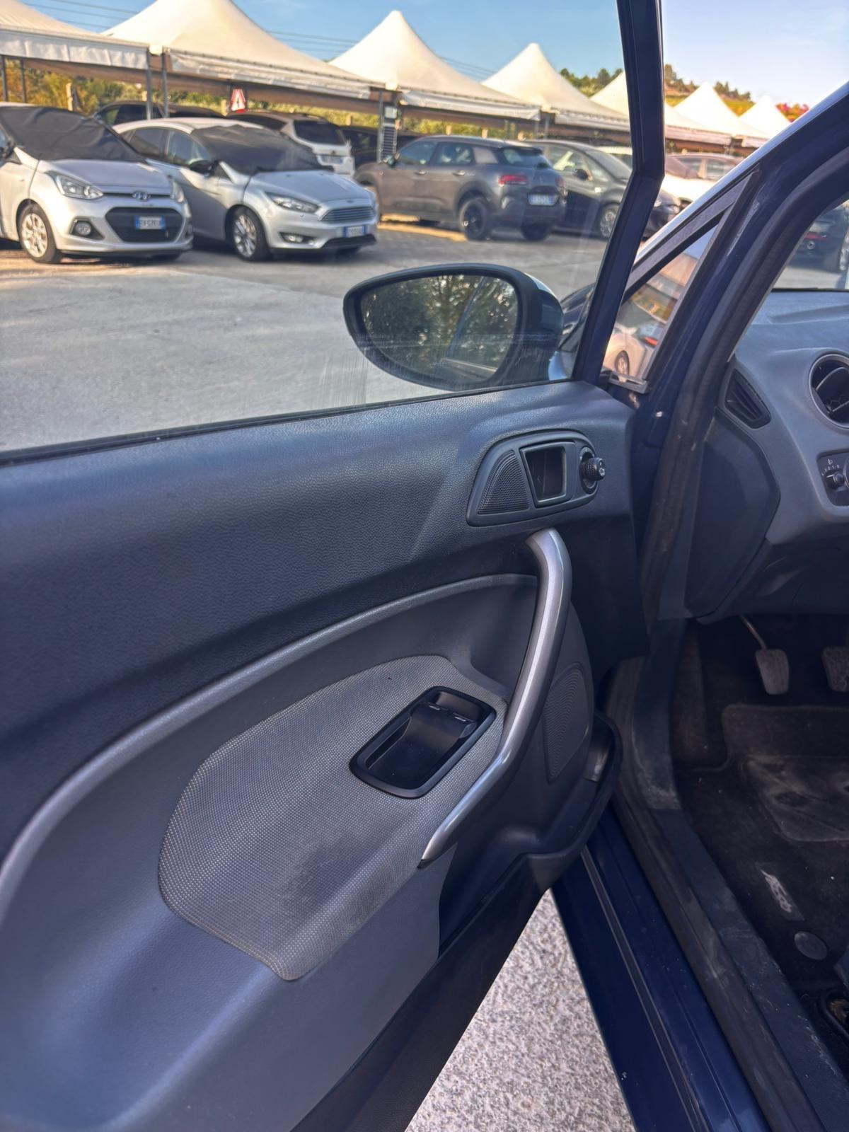 Ford Fiesta Ikon 1.2 60CV 3 porte