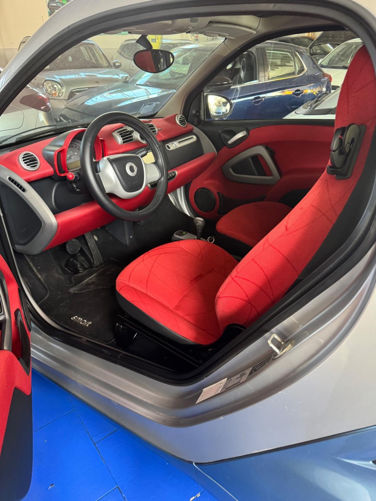 Smart ForTwo 1000 52 kW coupé pure