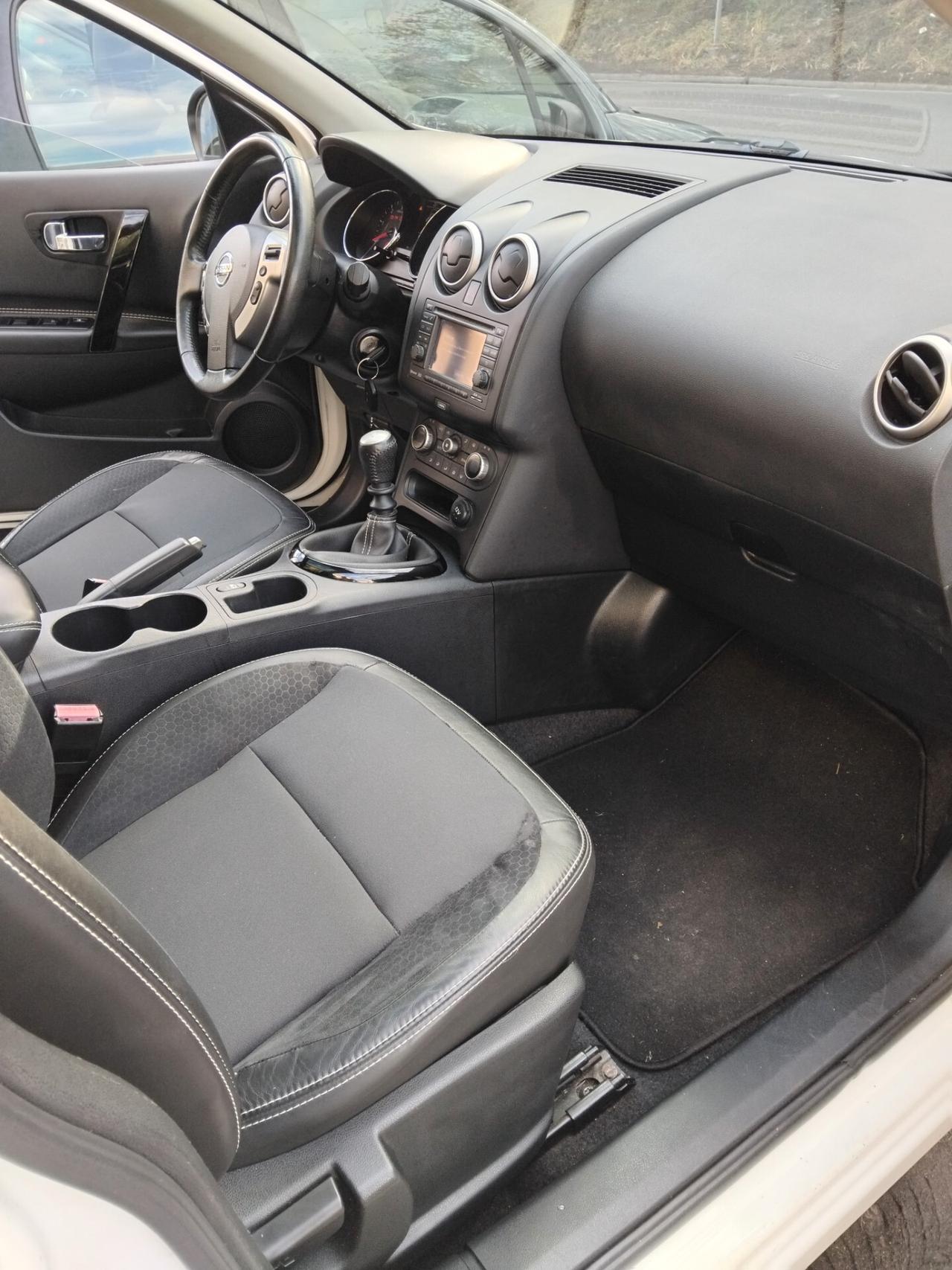 Nissan Qashqai 1.6 dCi DPF Tekna