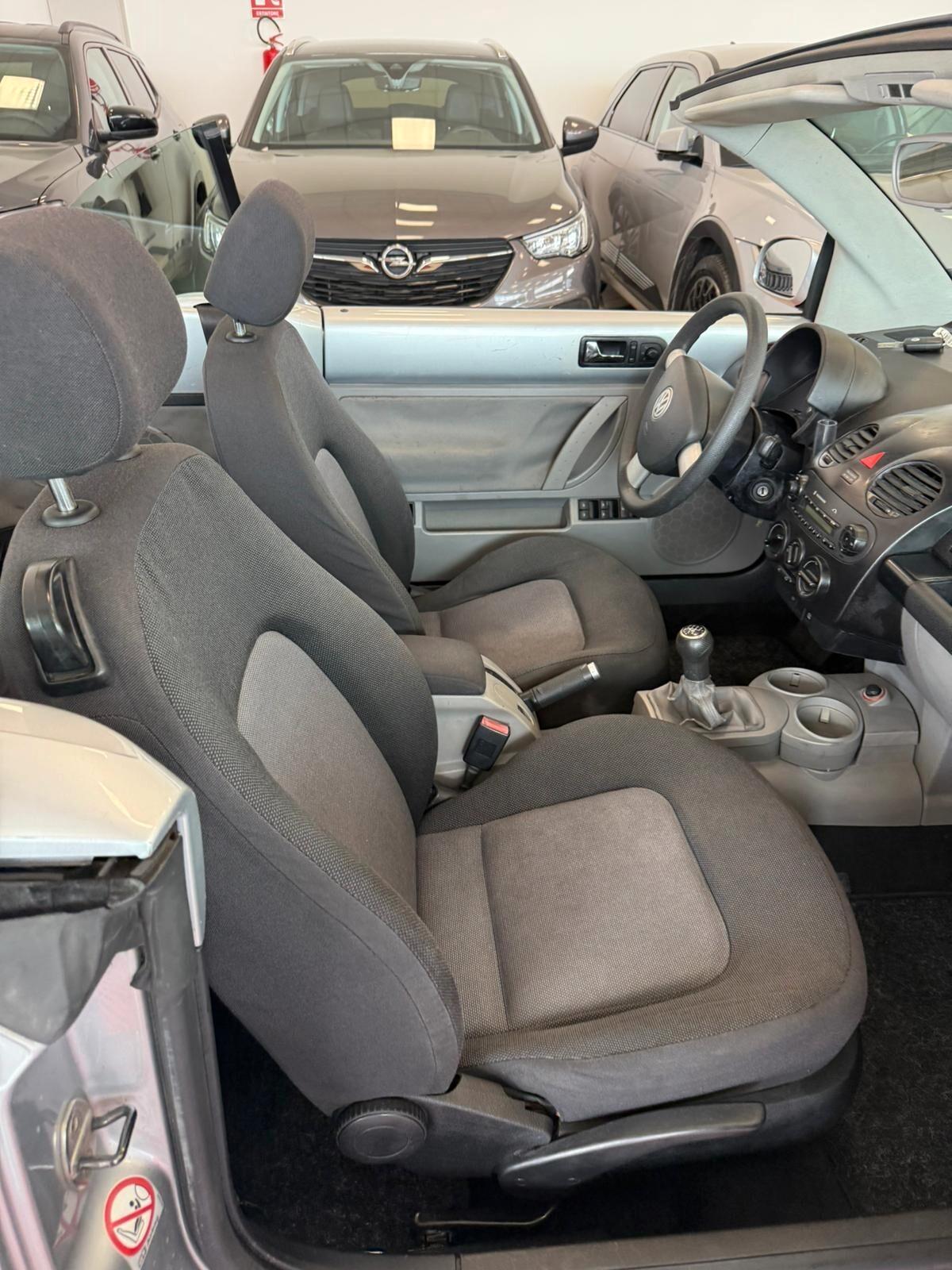Volkswagen New Beetle 1.9 TDI 101CV Cabrio