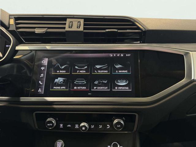 AUDI Q3 40 TFSI quattro S tronic Business Advanced