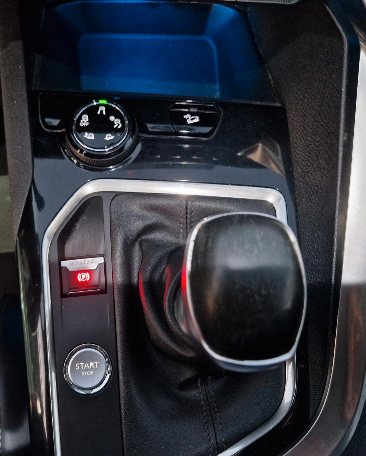 Peugeot 3008 BlueHDi 120 S&S Allure