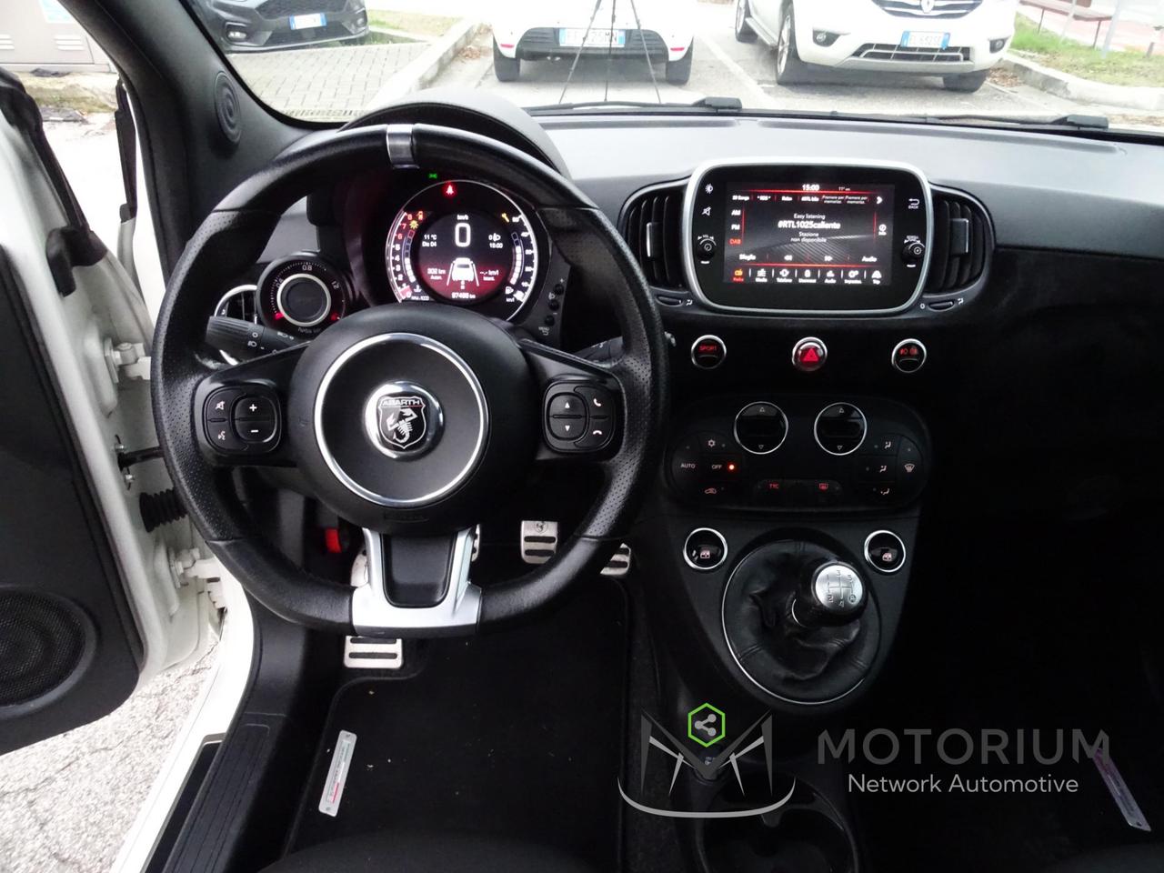 Abarth 595 1.4 Turbo T-Jet 160 CV Pista