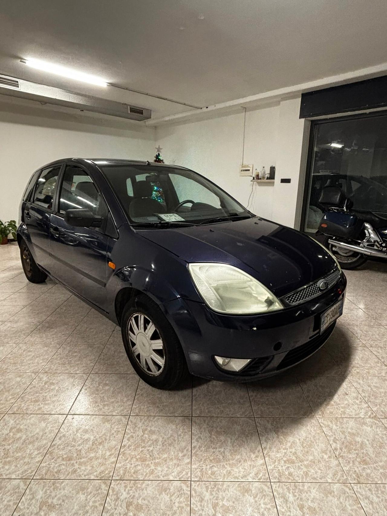 Ford Fiesta 1.4 16V 5p. Zetec