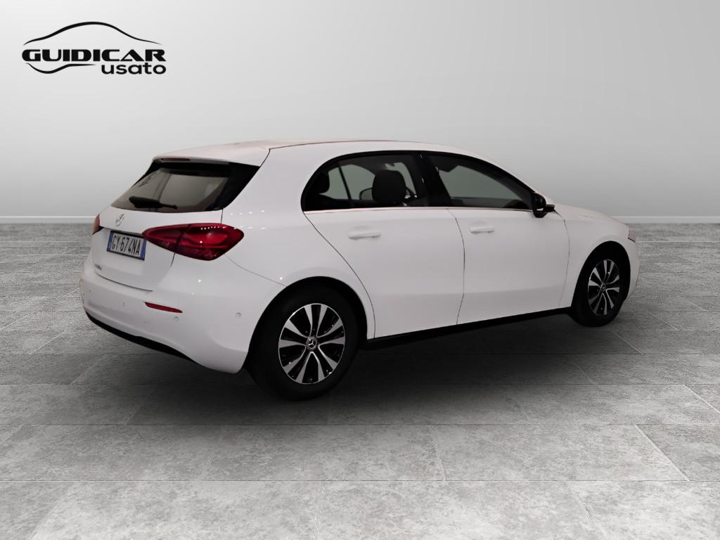 Mercedes-Benz Classe A - W177 2023 - A 180 d Advanced auto