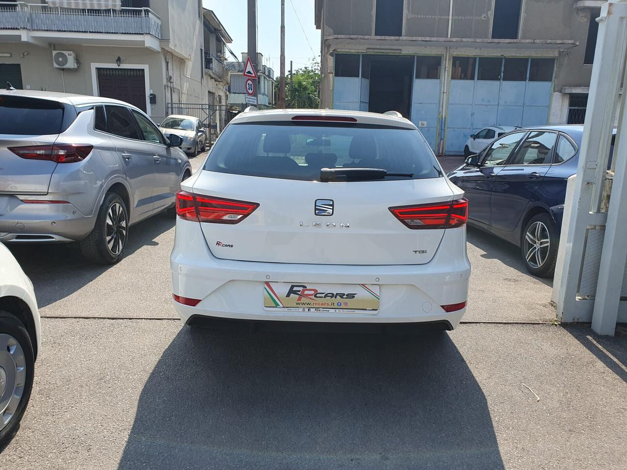 Seat Leon 1.4 TGI DSG ST Business HIGH