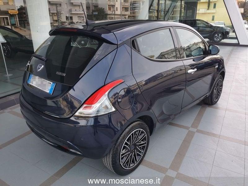Lancia Ypsilon 1.0 FireFly 5 porte S&S Hybrid Gold