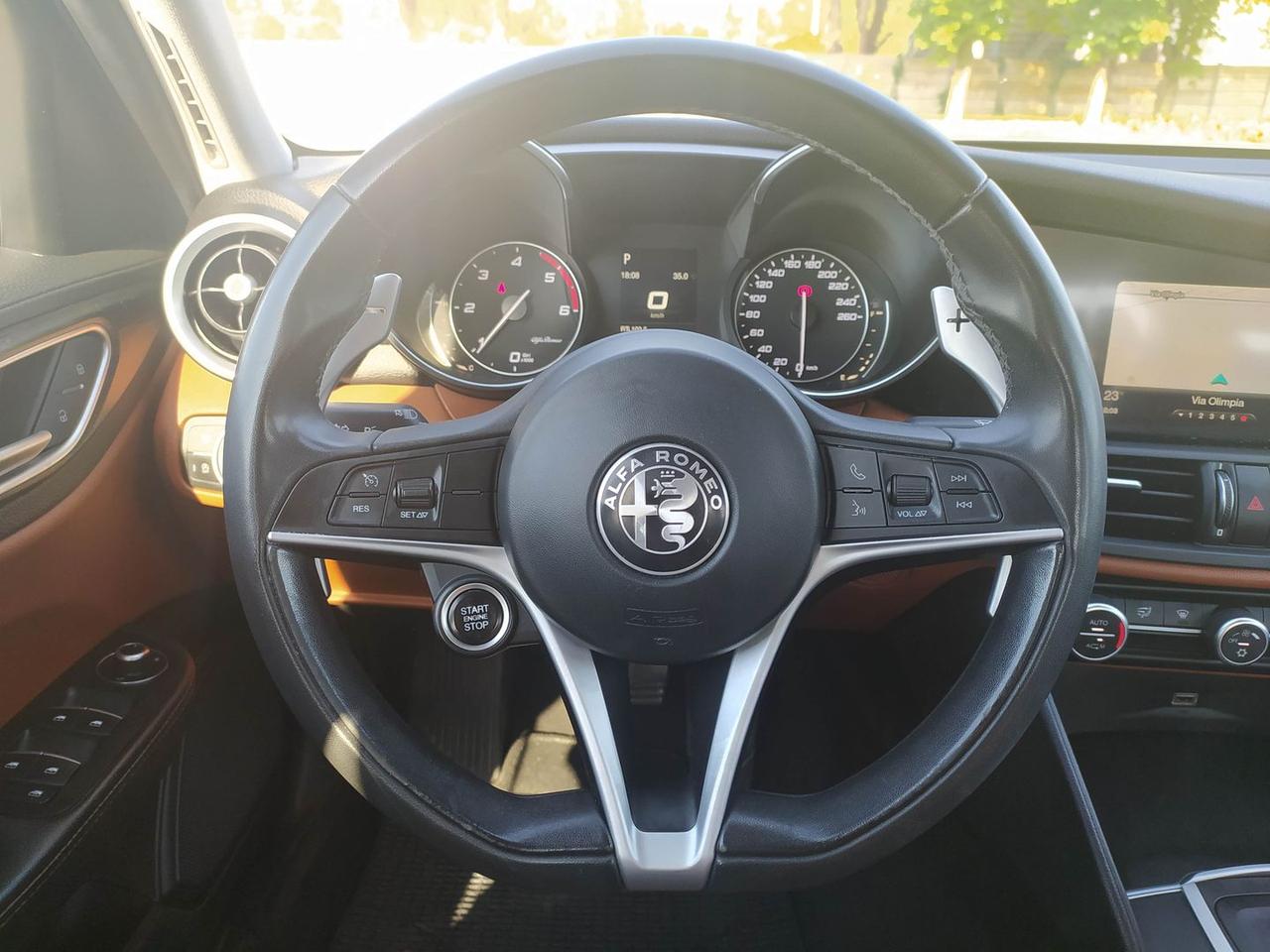 Alfa Romeo Giulia Business Launch Edition 2 #11365