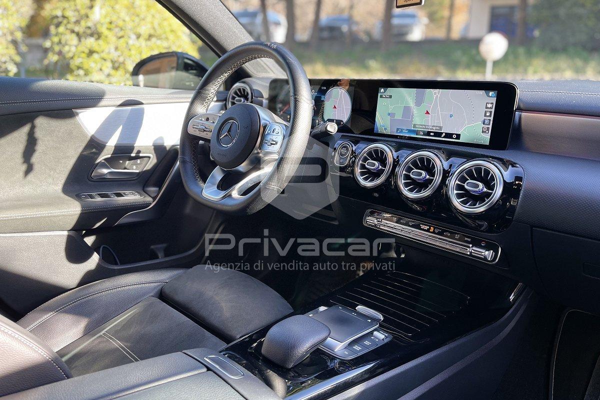 MERCEDES A 200 d Automatic Premium