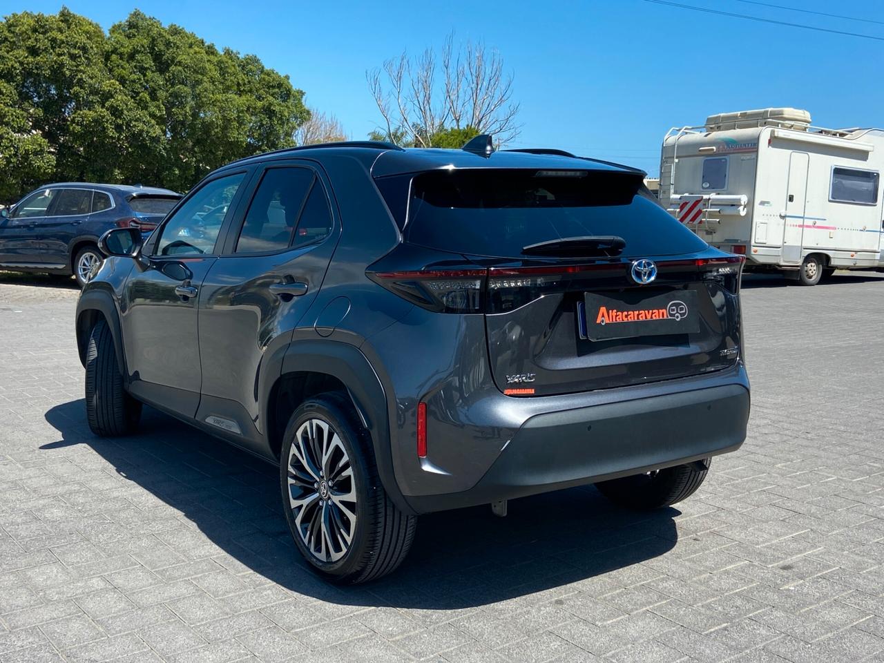 Toyota Yaris Cross 1.5h Lounge fwd 116cv e-cvt
