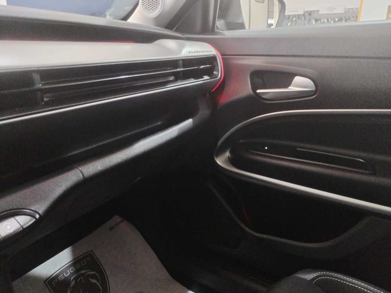 Jeep Avenger 1.2 Turbo 100 CV Summit