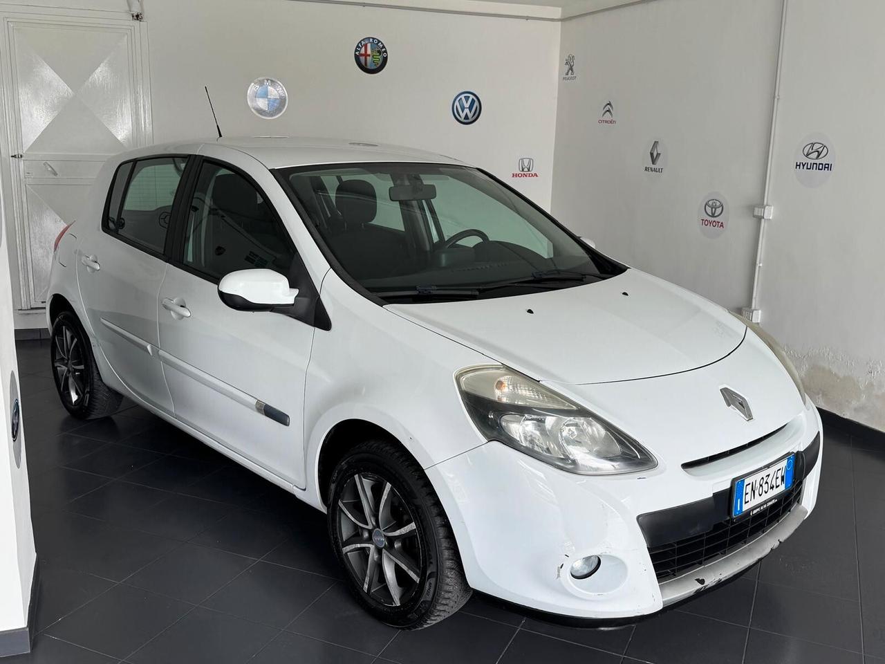 Renault Clio 1.2 16V 5 porte Live!