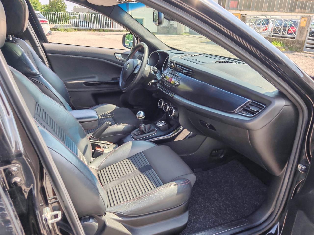 Alfa Romeo Giulietta 2.0 JTDm-2 140 CV