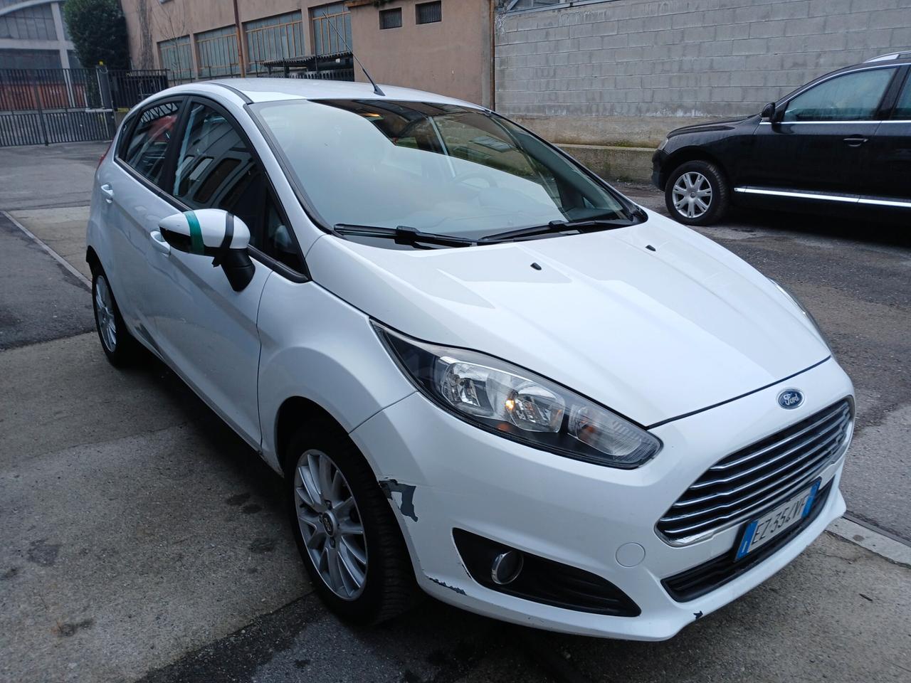 Ford Fiesta 1.4 5 porte Bz.- GPL Business*EURO6*CERCHI