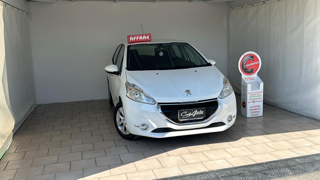 Peugeot 208 1.4 HDi AUTOCARRO 5 POSTI 2013