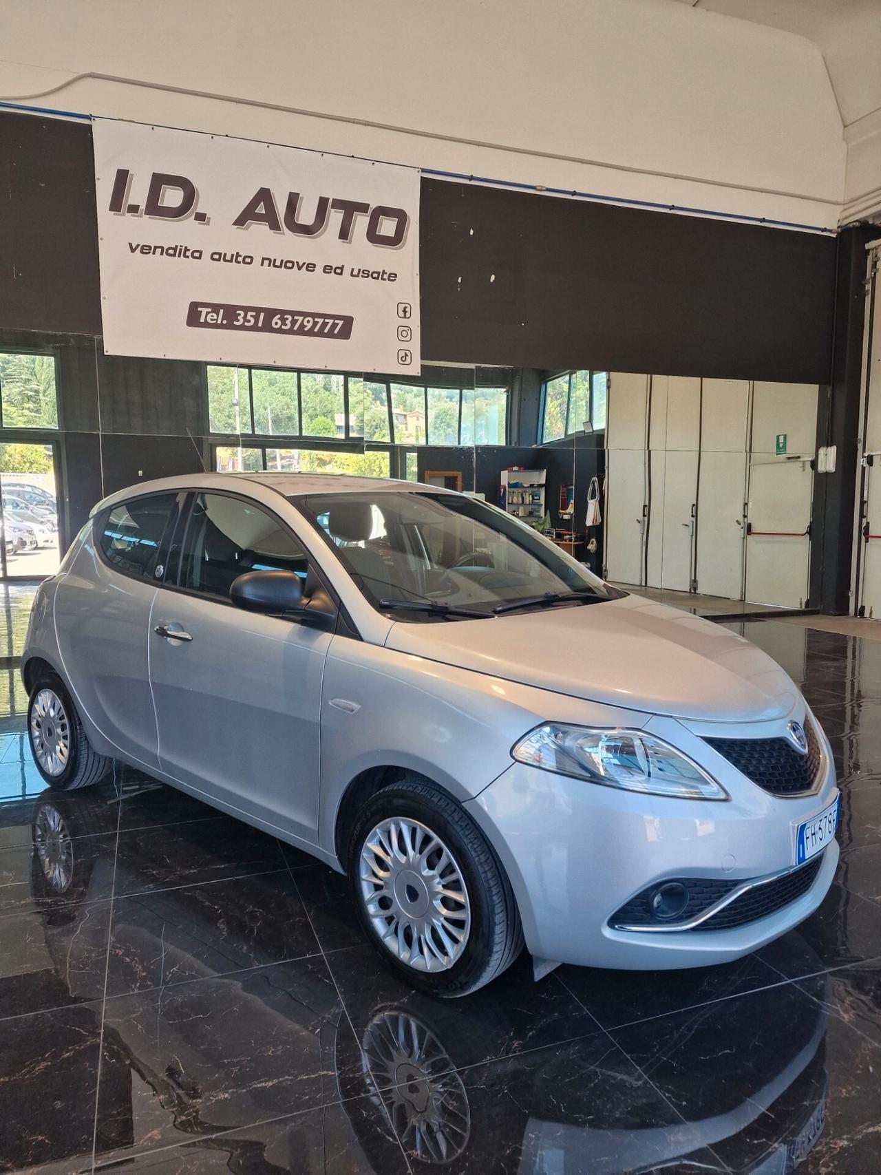 Lancia Ypsilon 1.2 BENZINA-GPL, 121 mila chilometri