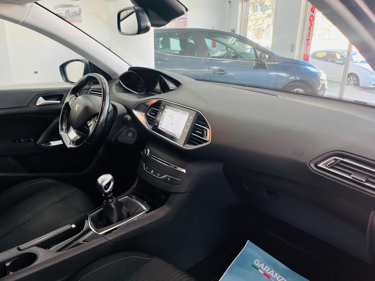 Peugeot 308 1.6 BlueHDi 120cv anno 2016