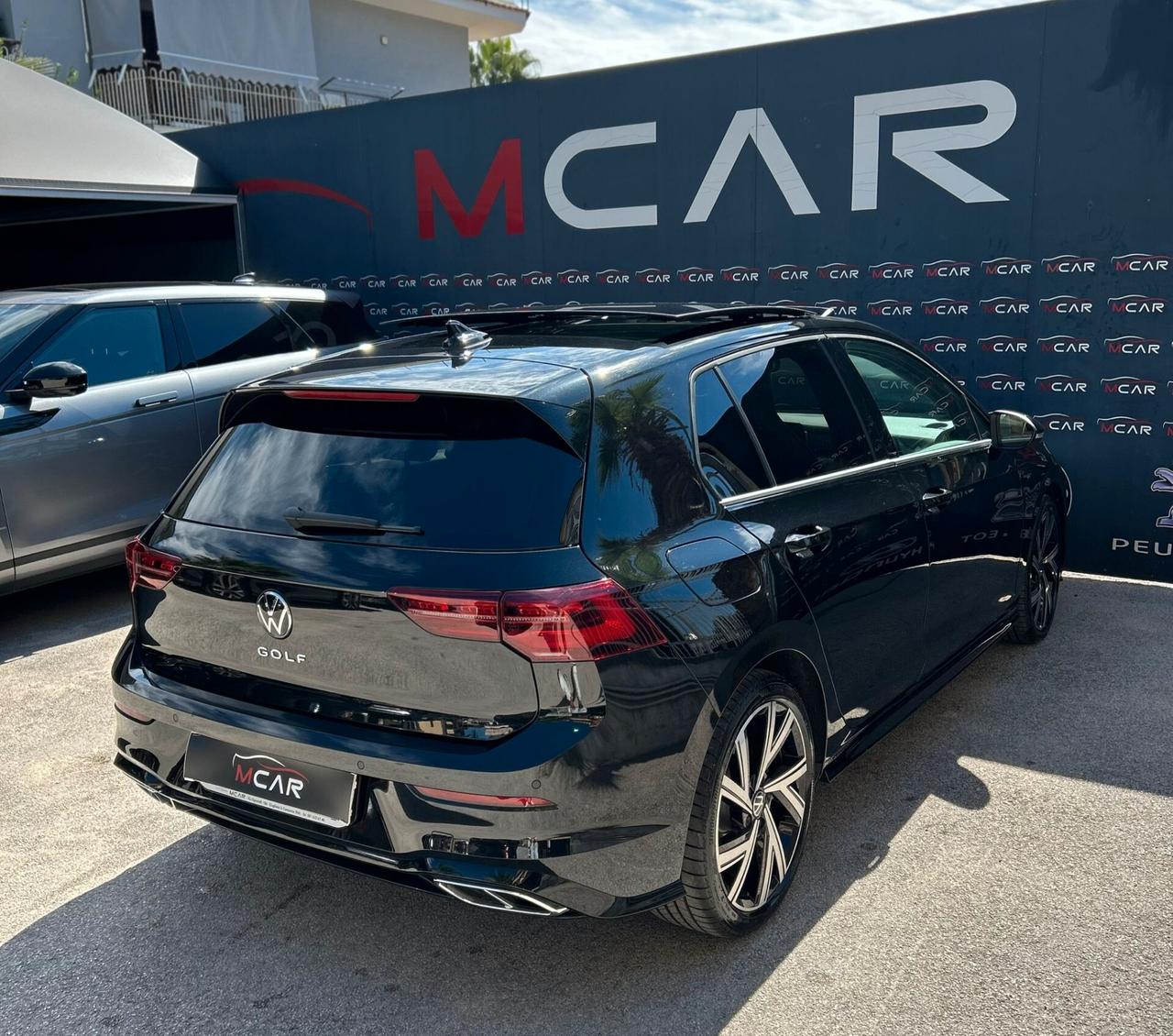 Volkswagen Golf 2.0 TDI 150 CV DSG SCR R-Line