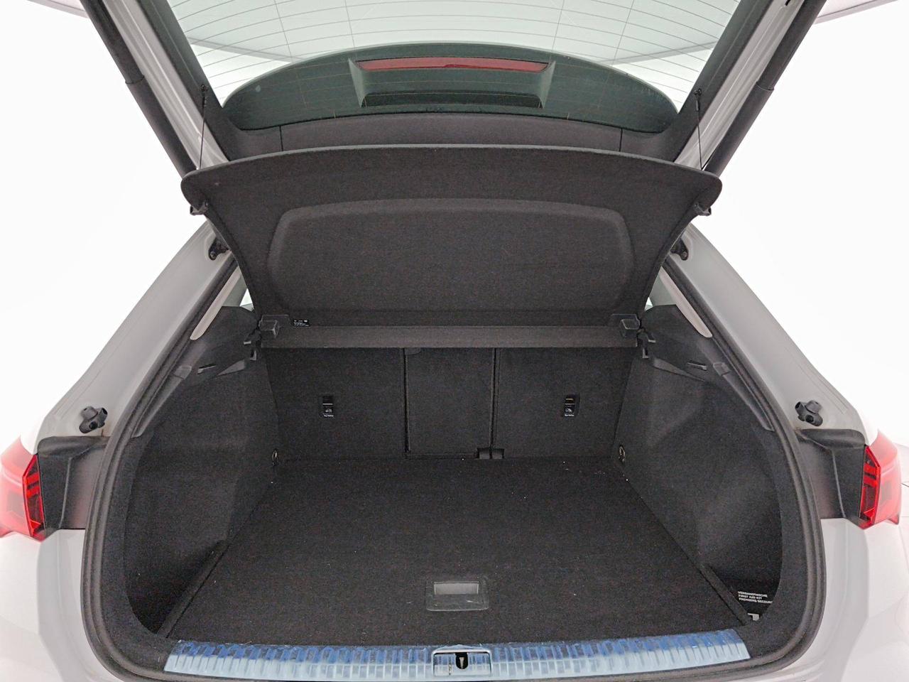 Audi Q3 35 2.0 tdi Business Advanced