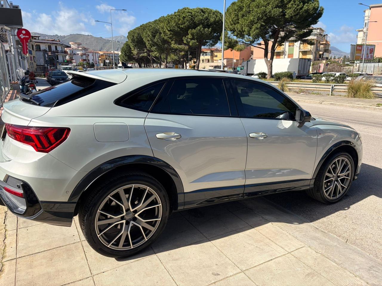 Audi q3 Sportback 35 TDI 150 cv s Line