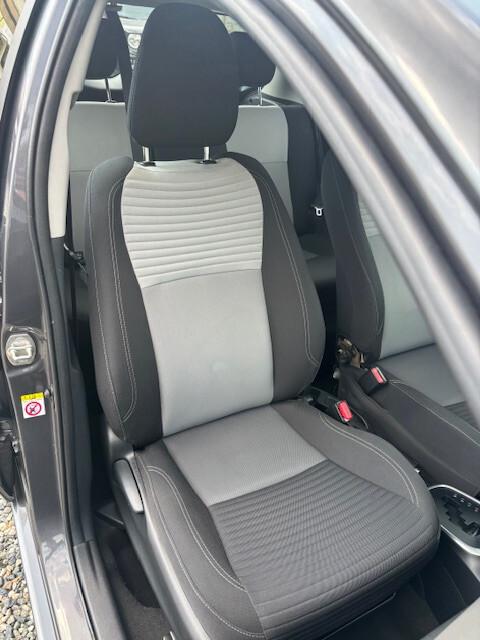 Toyota Yaris 1.5 Hybrid 5 porte Cool