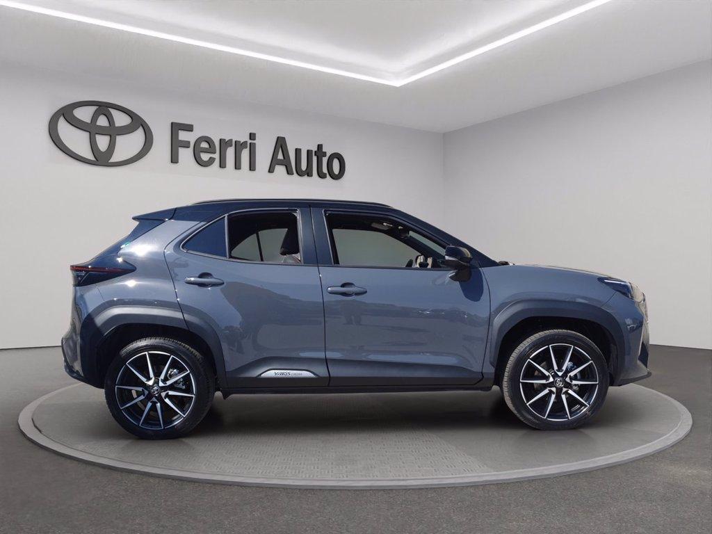 TOYOTA Yaris cross 1.5h gr sport fwd 130cv e-cvt del 2025
