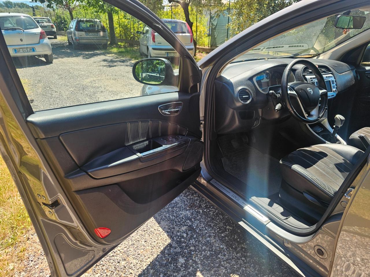 Lancia Delta 1.6 MJT CAMBIO MANUALE OTTIME CONDIZIONI