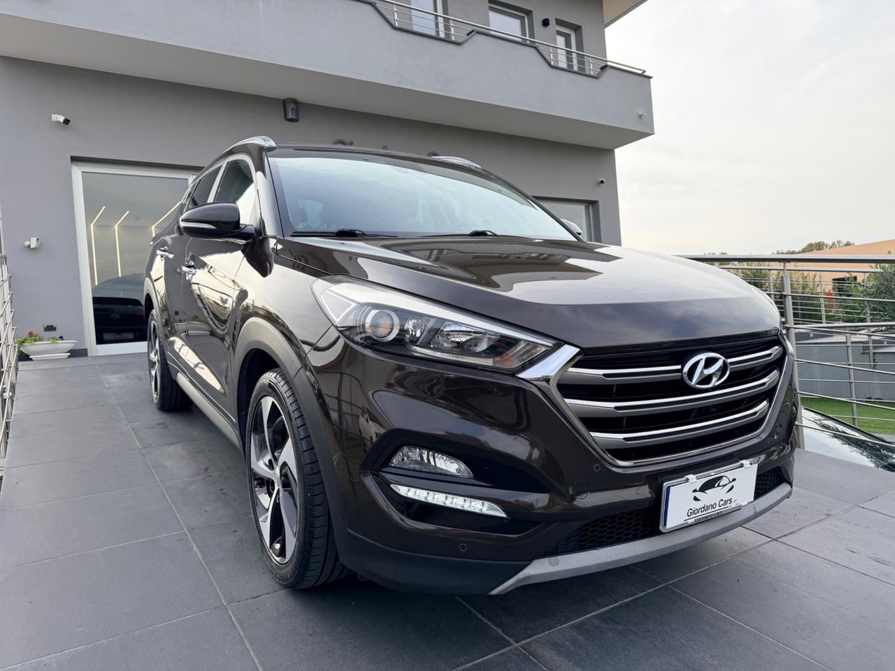 Hyundai Tucson 1.7 CRDi DCT XPossible