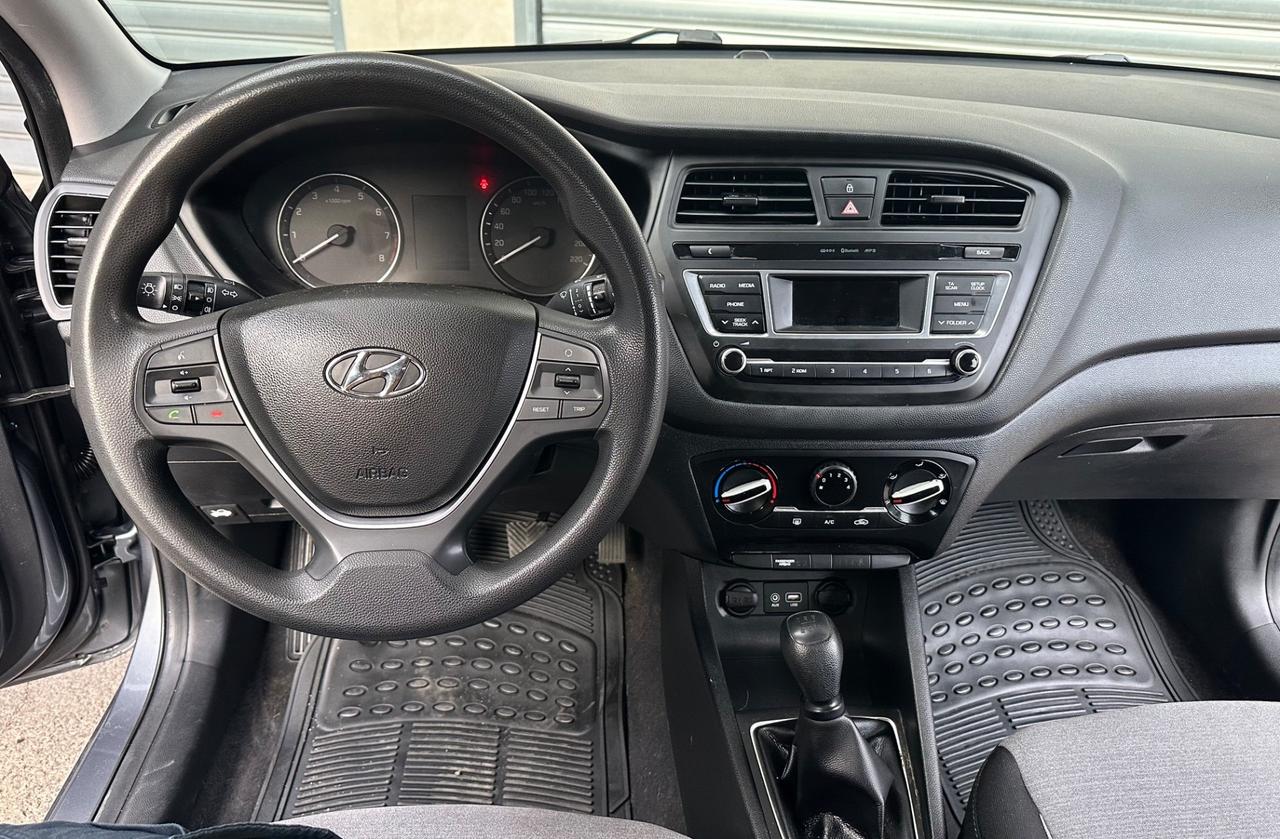 Hyundai i20 1.2 MPI 75cv GPL 5 porte Classic