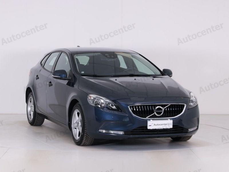 Volvo V40 T2 BZ 122 CV MANUALE