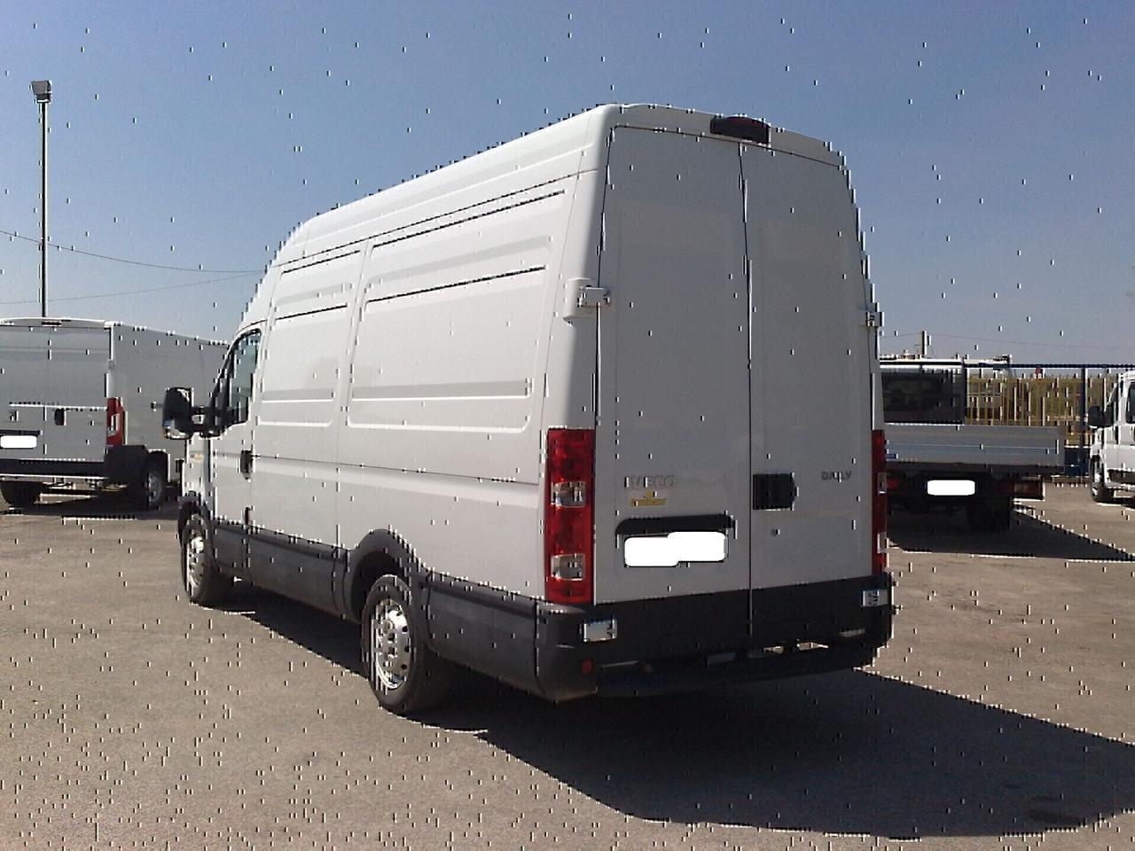 Iveco Daily 35s15 FURGONE DI SERIE - 2014